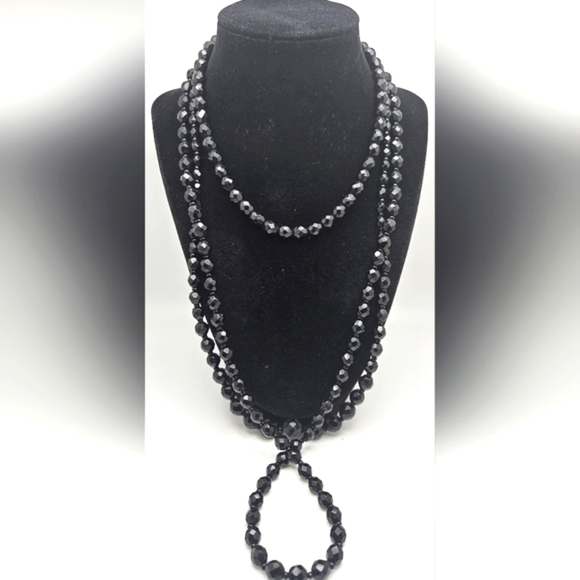 🟢3/$19🟢 Vintage Set Lot of 3 Jet Black Glass Faceted Bead Necklaces - Picture 1 of 6
